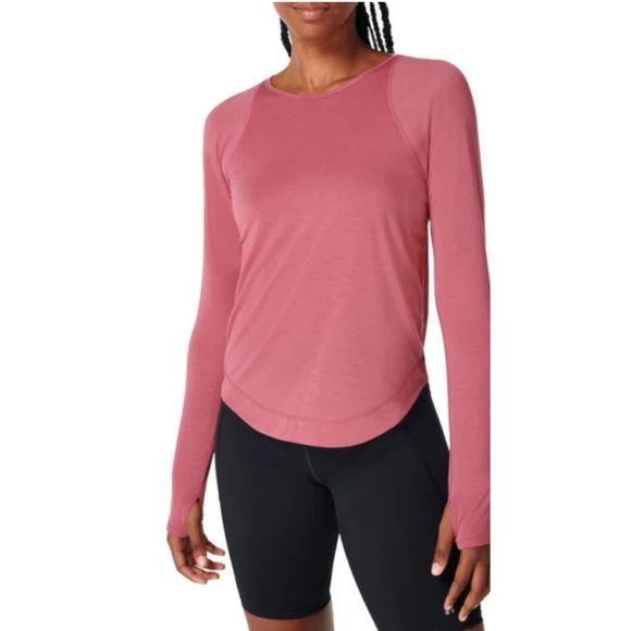 Sweaty Betty Breezy Long Sleeve T-Shirt in adventure Pink - Picture 2 of 9